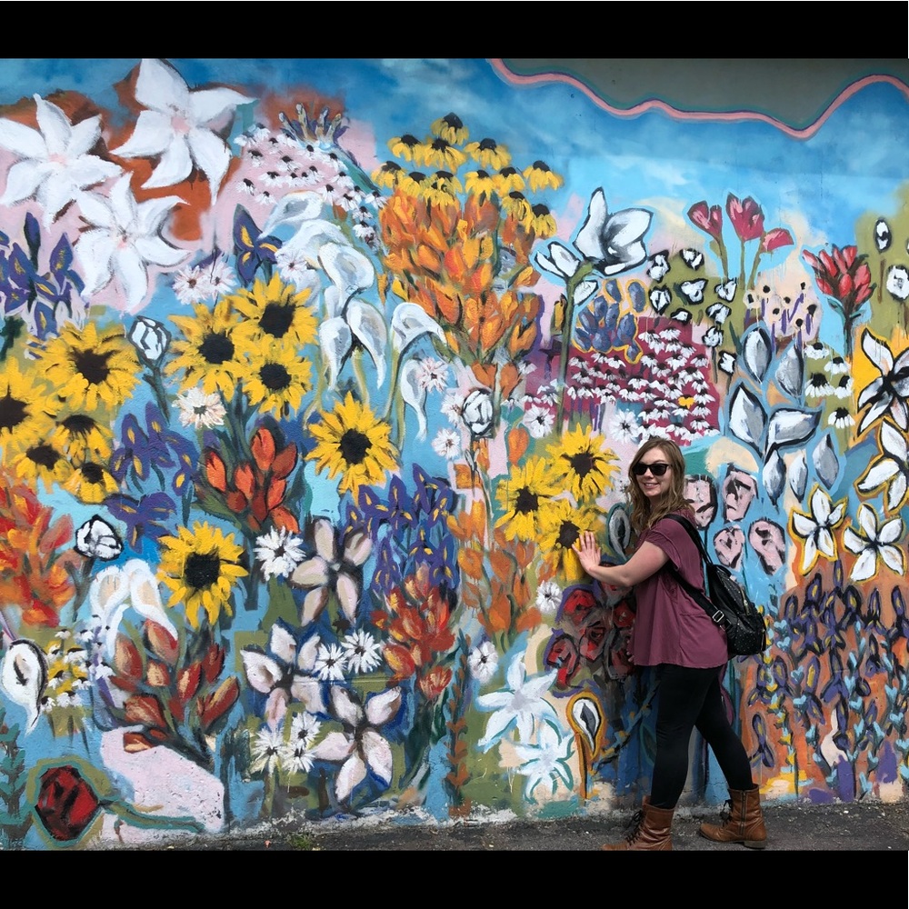 Meet your Posher, Danielle